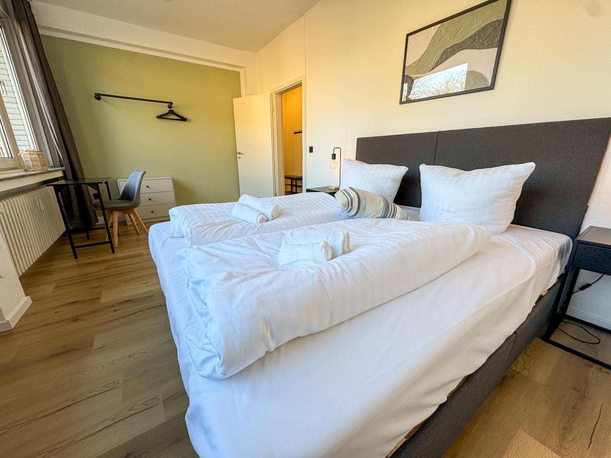 Apartment Duesseltal Messe 100Qm Düsseldorf Zewnętrze zdjęcie